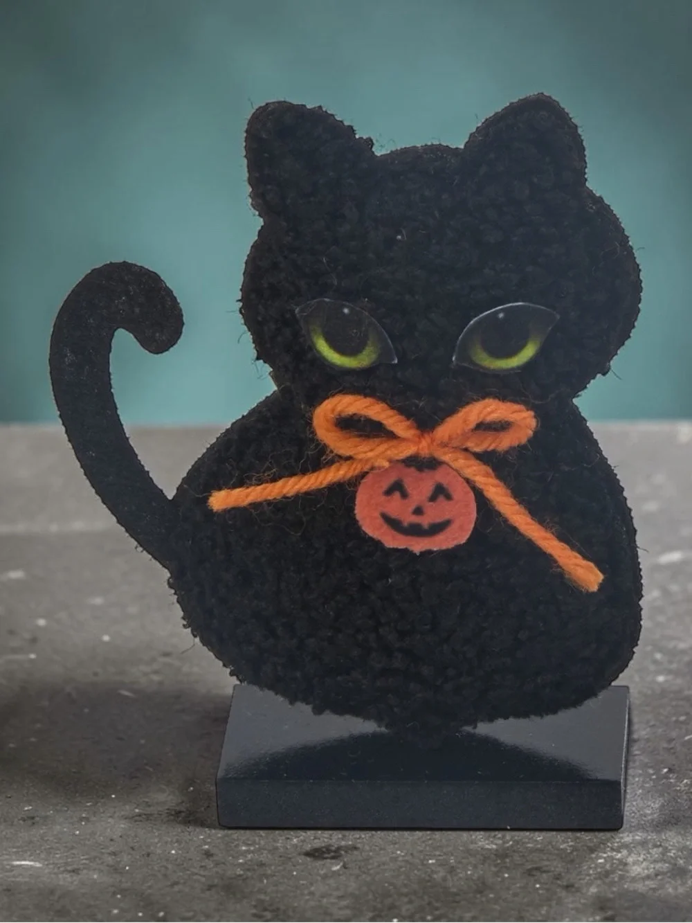 🐈‍⬛ Halloween Black Cat Shaped Plush Icon Tabletop Decor Green Eyes Orange Bow